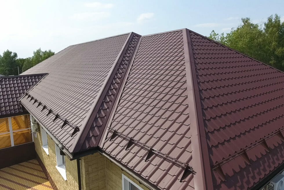 advantages of metal roofs